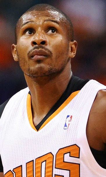 Warriors pick up former Suns guard Leandro Barbosa
